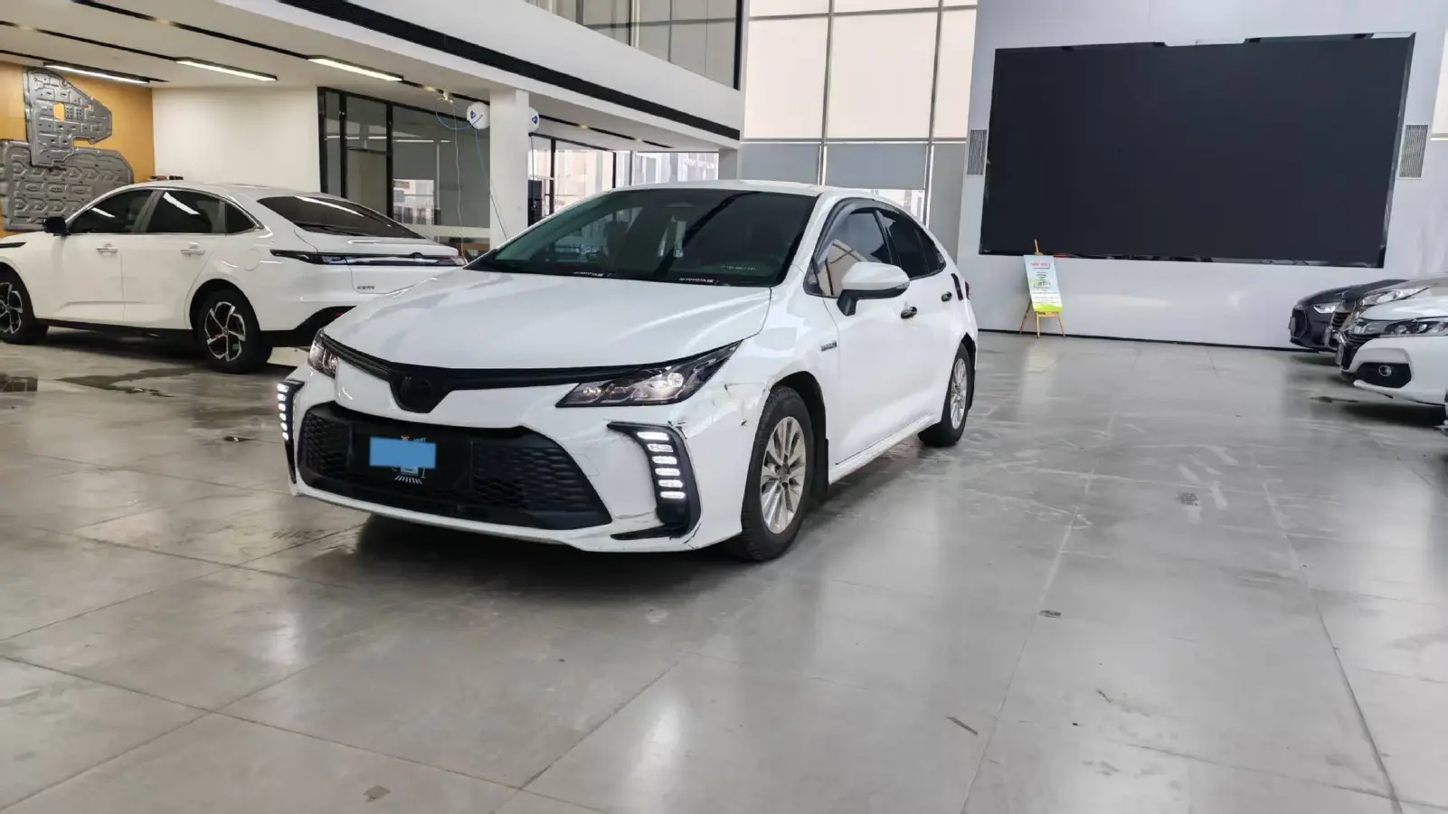 2023 Toyota Corolla 1.8L 98HP L4 E-CVT Hybrid