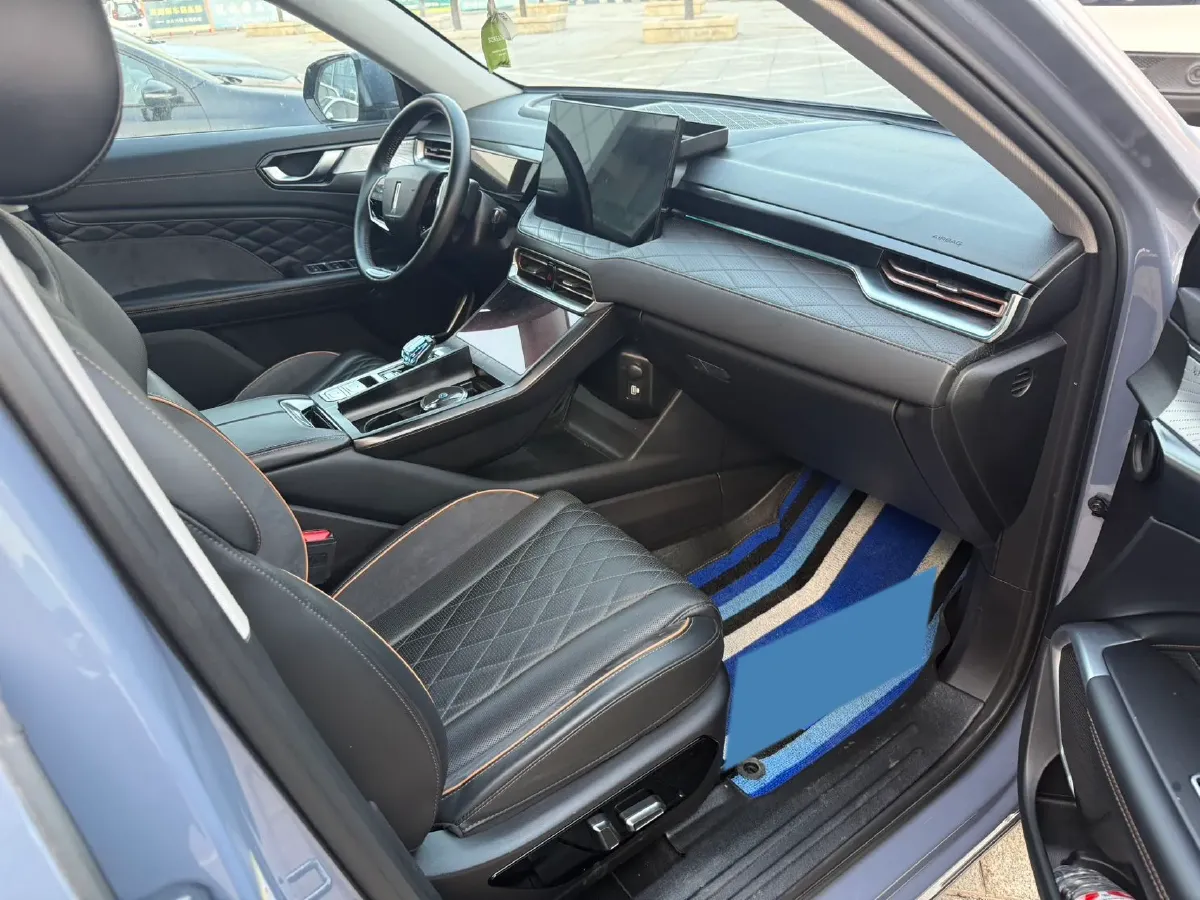 2022 WEY Latte 1.5T 156HP L4 2DHT PHEV 34KWH,autocango,china used car exporter,china ev exporter,chinese used car exporter,chinese used ev exporter