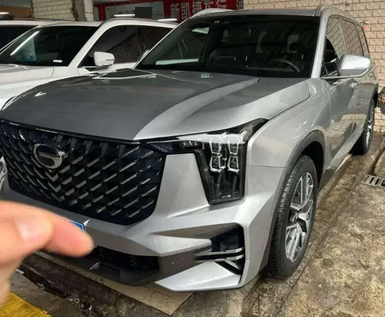 2022 GAC Trumpchi GS8 2.0T 252HP L4 8AT
