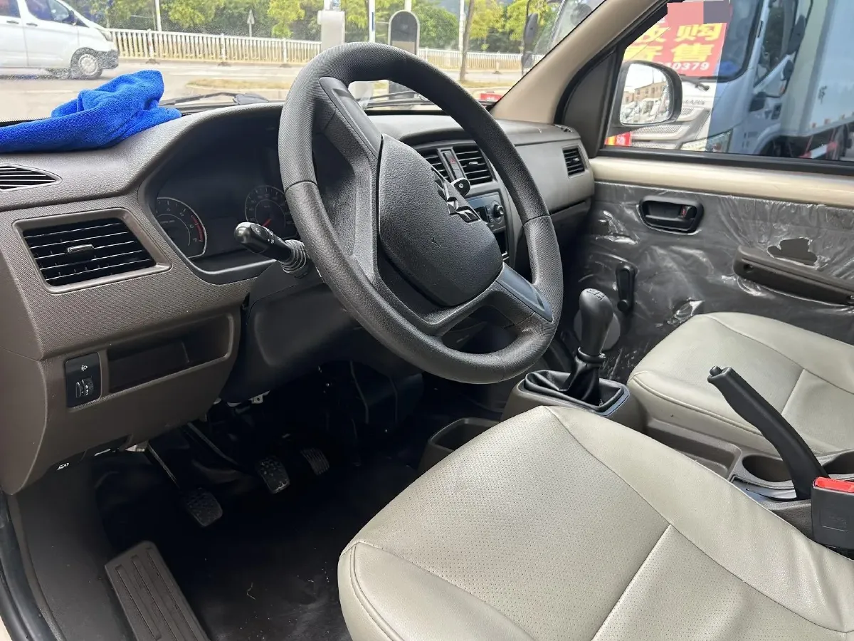 2021 ChangAn KuaYue KuaYueZhe D5 1.8L 125HP L4 5MT,autocango,china used car exporter,china ev exporter,chinese used car exporter,chinese used ev exporter