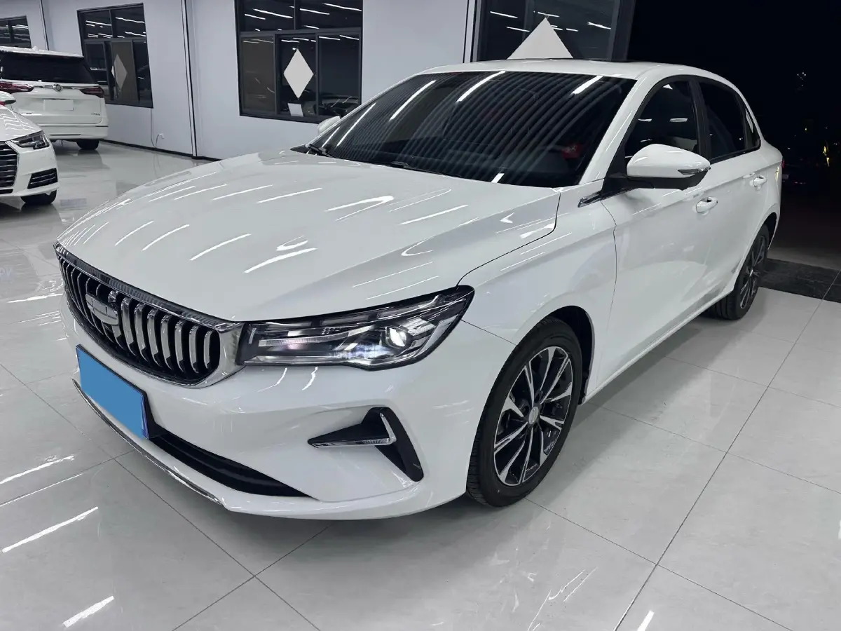 2025 Geely Emgrand 1.5L 127HP L4 CVT
