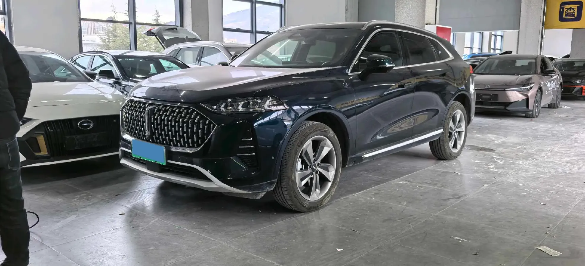 2022 WEY Mocha 1.5T 156HP L4 2DHT PHEV 39.67KWH,autocango,china used car exporter,china ev exporter,chinese used car exporter,chinese used ev exporter