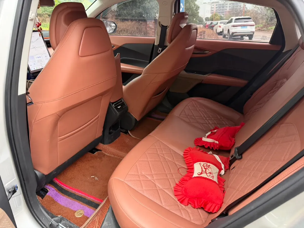 2024 ChangAn QiYuan A05 1.5L 110HP L4 E-CVT PHEV 18.99KWH,autocango,china used car exporter,china ev exporter,chinese used car exporter,chinese used ev exporter