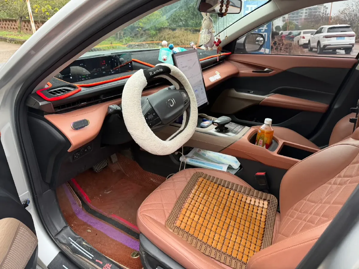 2024 ChangAn QiYuan A05 1.5L 110HP L4 E-CVT PHEV 18.99KWH,autocango,china used car exporter,china ev exporter,chinese used car exporter,chinese used ev exporter