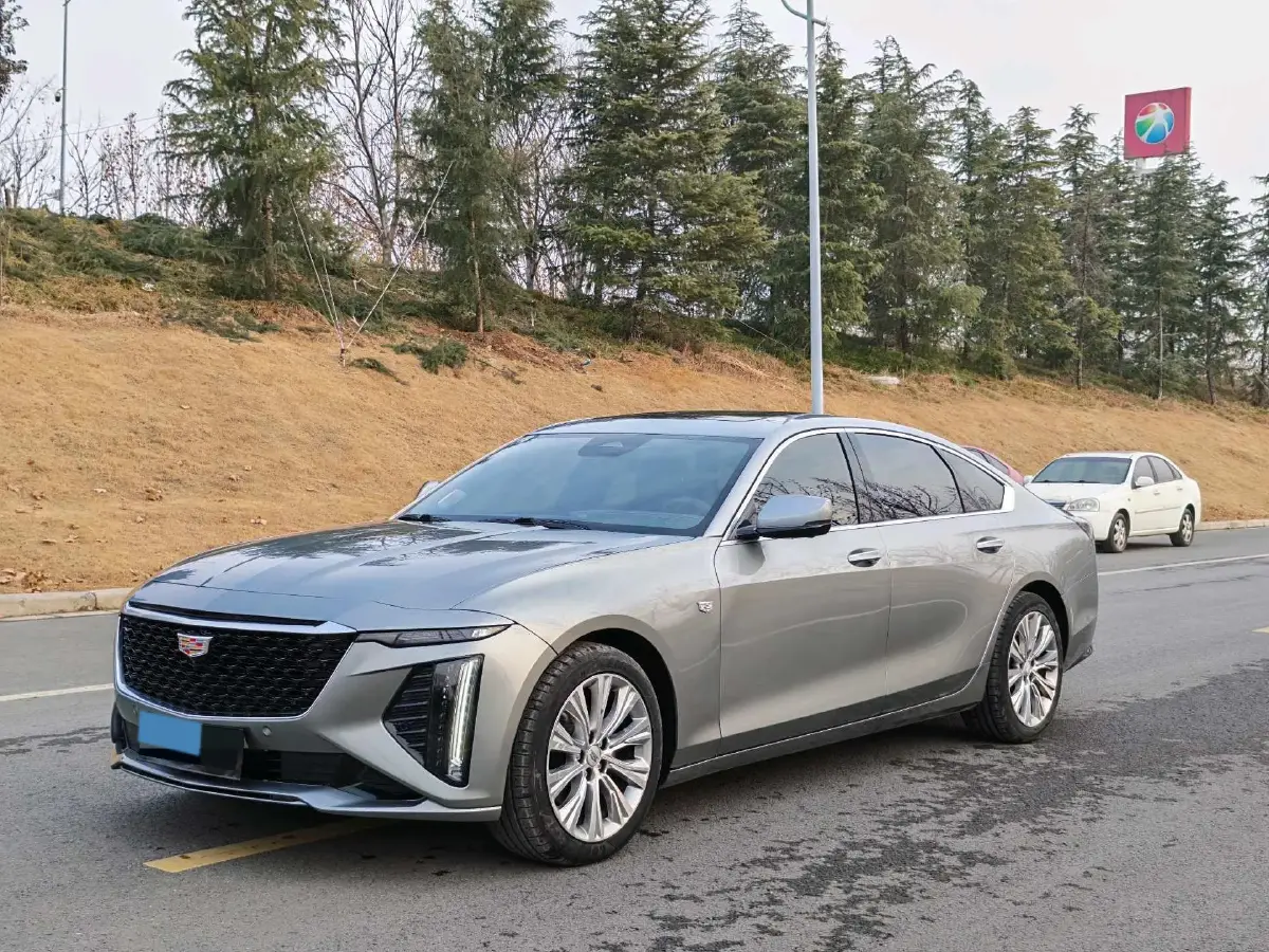 2023 Cadillac CT6 2.0T 237HP L4 10AT