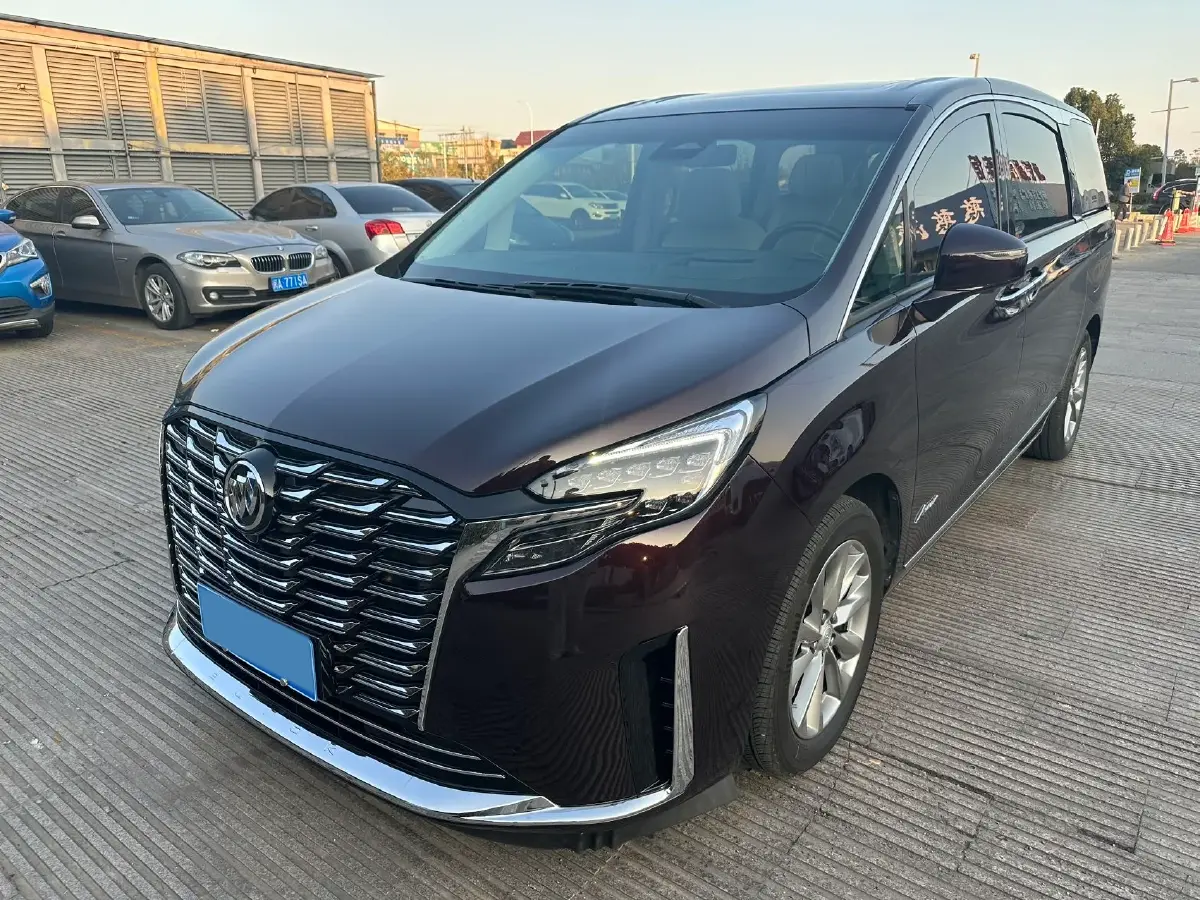 2021 Buick GL8 2.0T 237HP L4 9AT