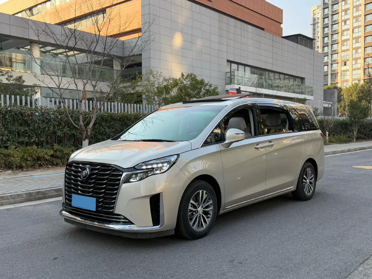 2023 Buick GL8 2.0T 237HP L4 9AT