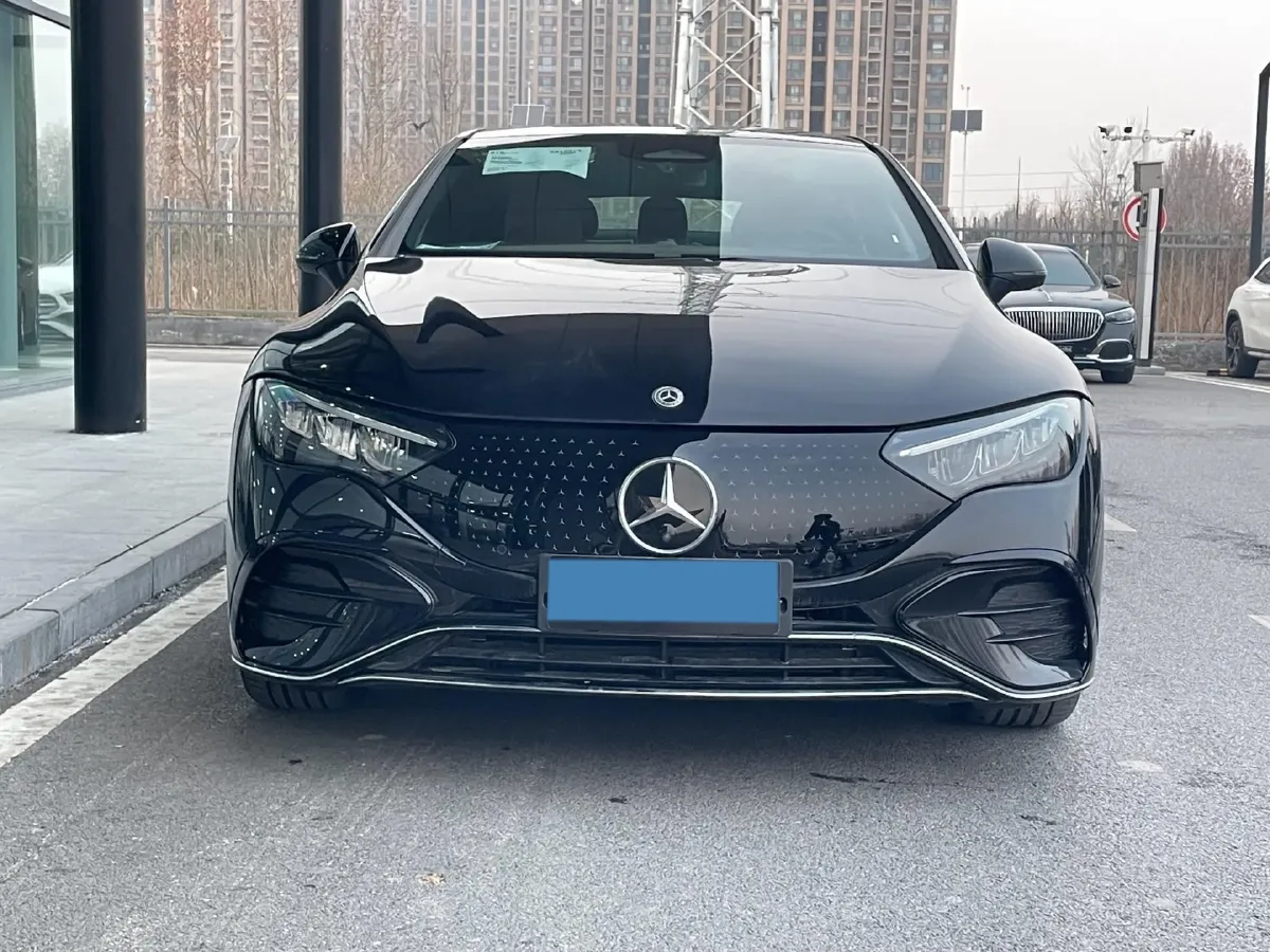 2025 Mercedes-Benz EQE Class BEV 96.1KWH,autocango,china used car exporter,china ev exporter,chinese used car exporter,chinese used ev exporter