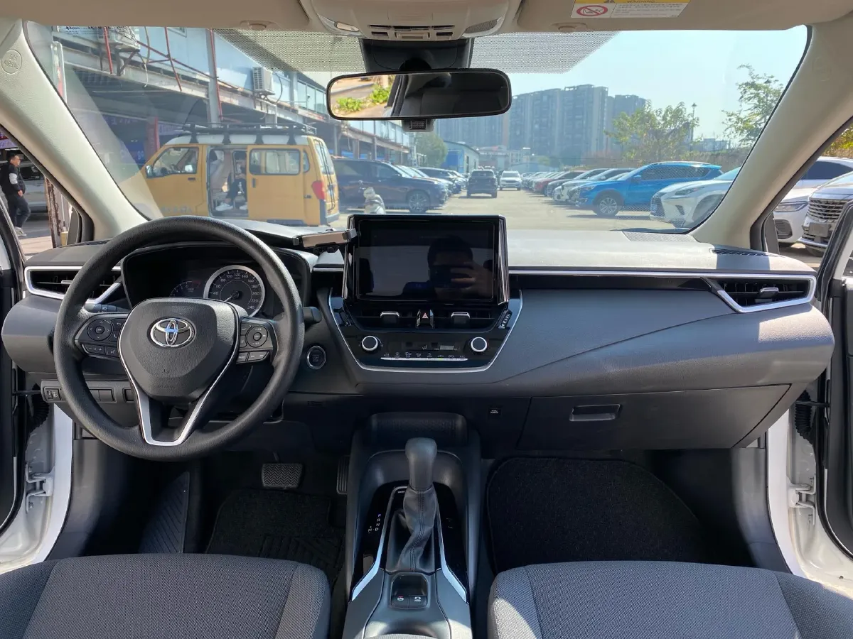 2021 Toyota Corolla 1.5L 121HP L3 CVT,autocango,china used car exporter,china ev exporter,chinese used car exporter,chinese used ev exporter