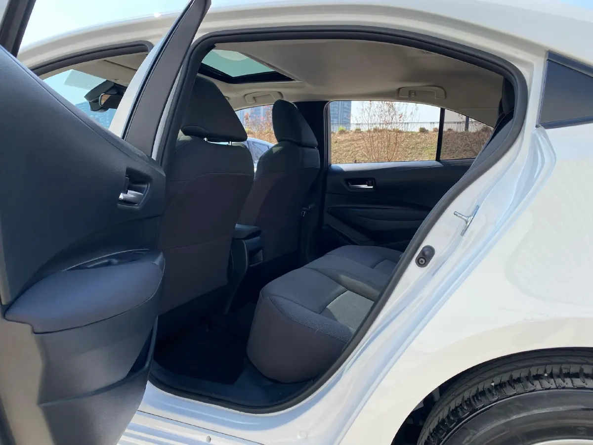 2021 Toyota Corolla 1.5L 121HP L3 CVT,autocango,china used car exporter,china ev exporter,chinese used car exporter,chinese used ev exporter