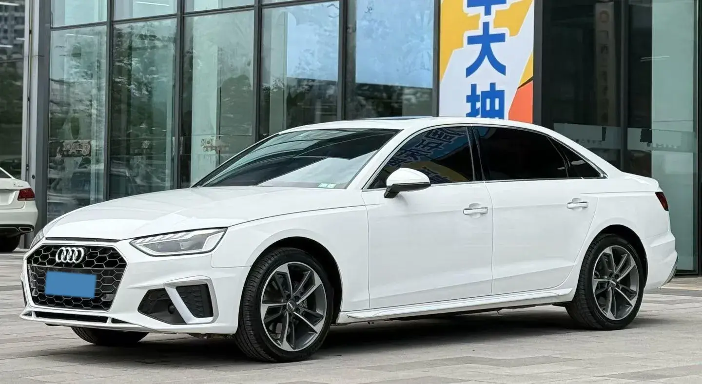 2020 Audi A4L 2.0T 190HP L4 7DCT