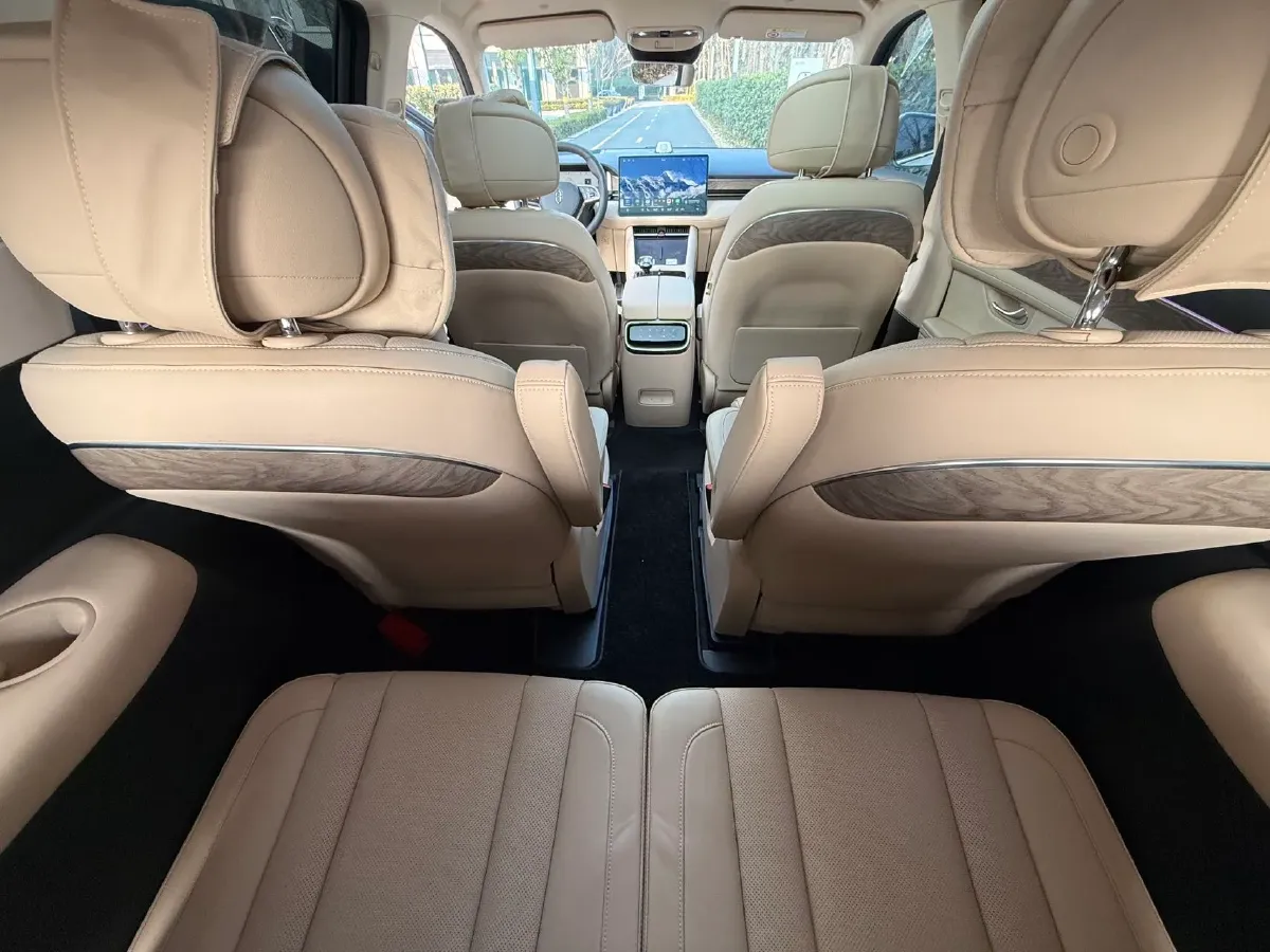 2022 Volvo S60 2.0T 197HP L4 8AT,autocango,china used car exporter,china ev exporter,chinese used car exporter,chinese used ev exporter