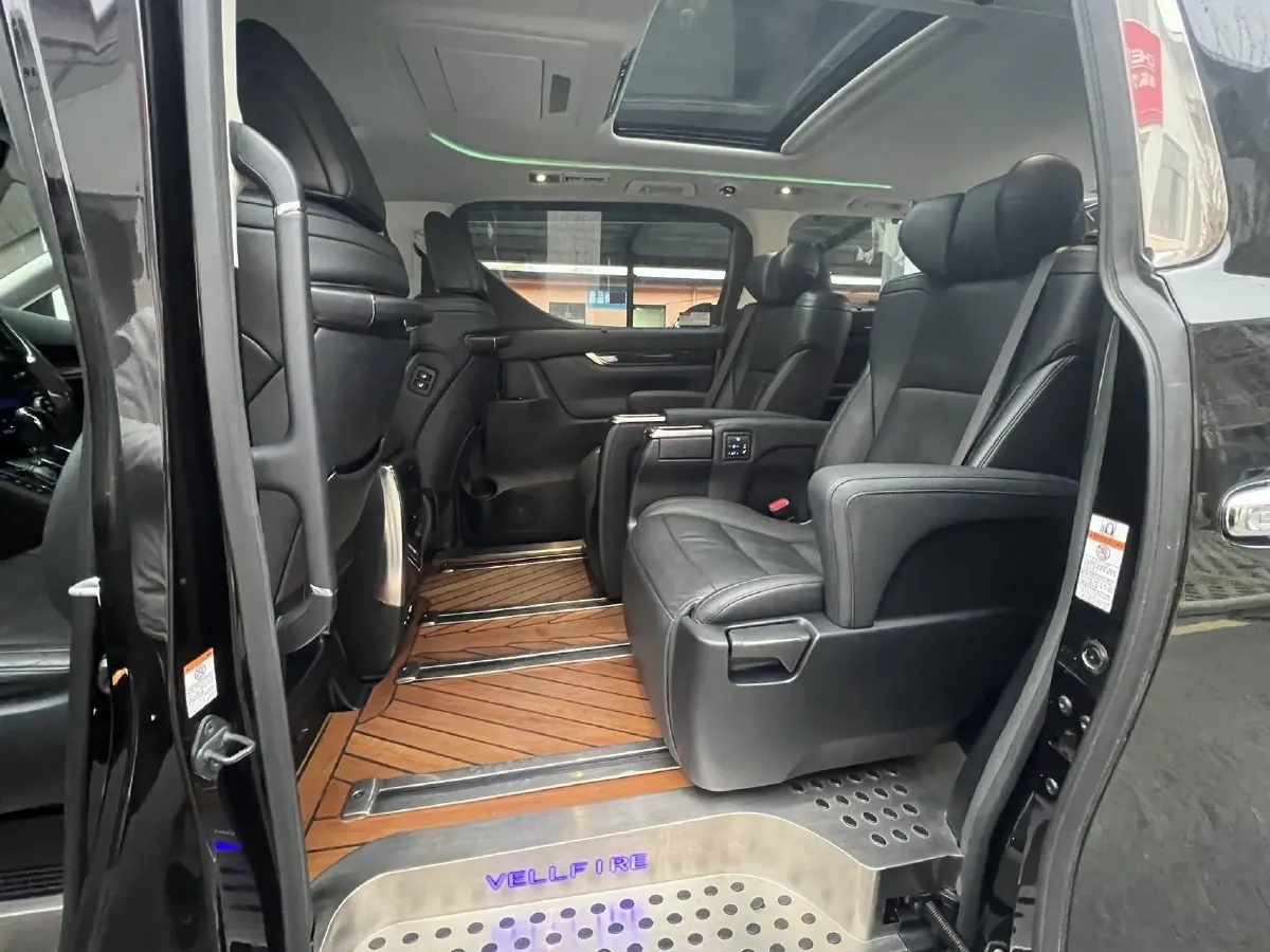 2019 Toyota Vellfire 2.5L 117HP L4 E-CVT Hybrid,autocango,china used car exporter,china ev exporter,chinese used car exporter,chinese used ev exporter