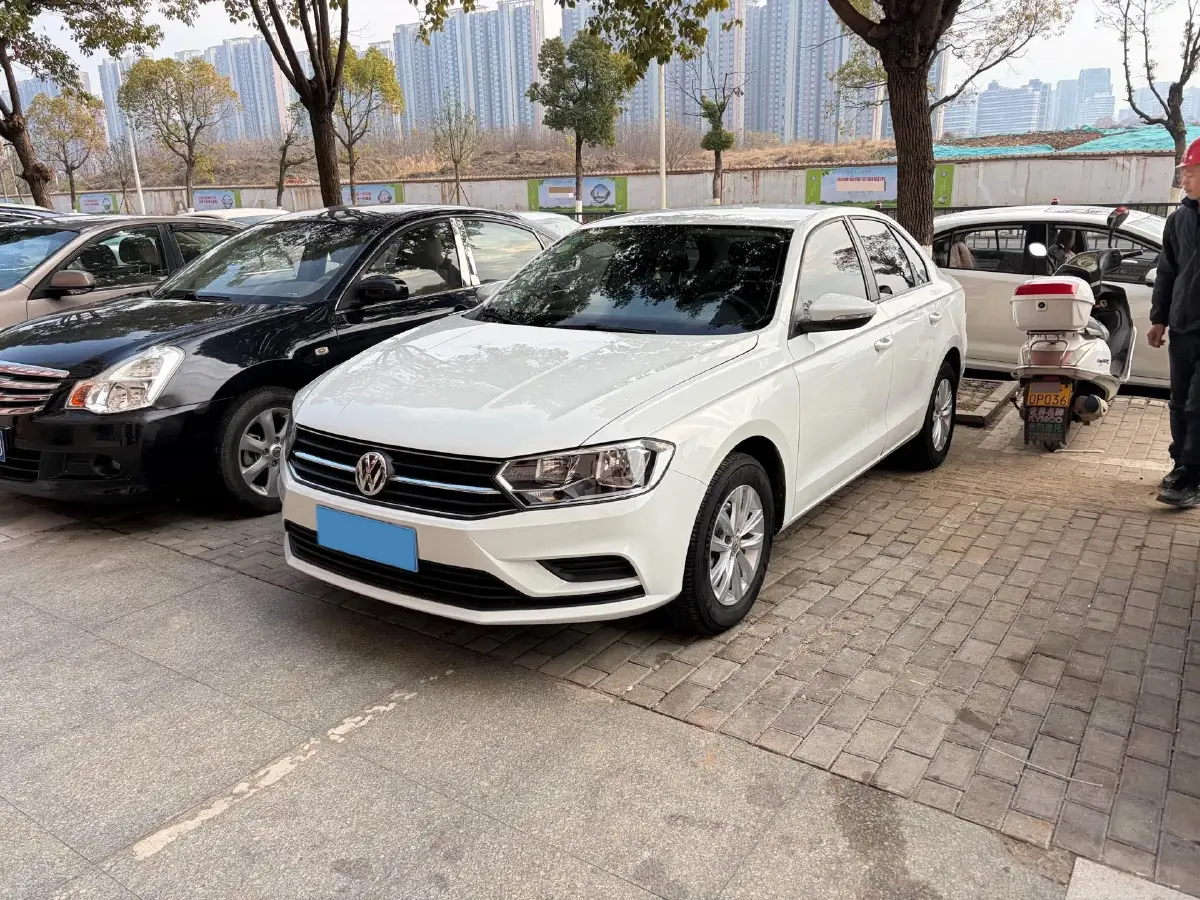 2018 Volkswagen Bora 1.5L 110HP L4 6AT
