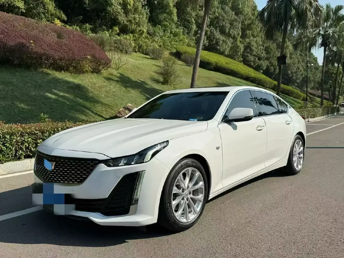 2021 Cadillac CT5 2.0T 237HP L4 10AT