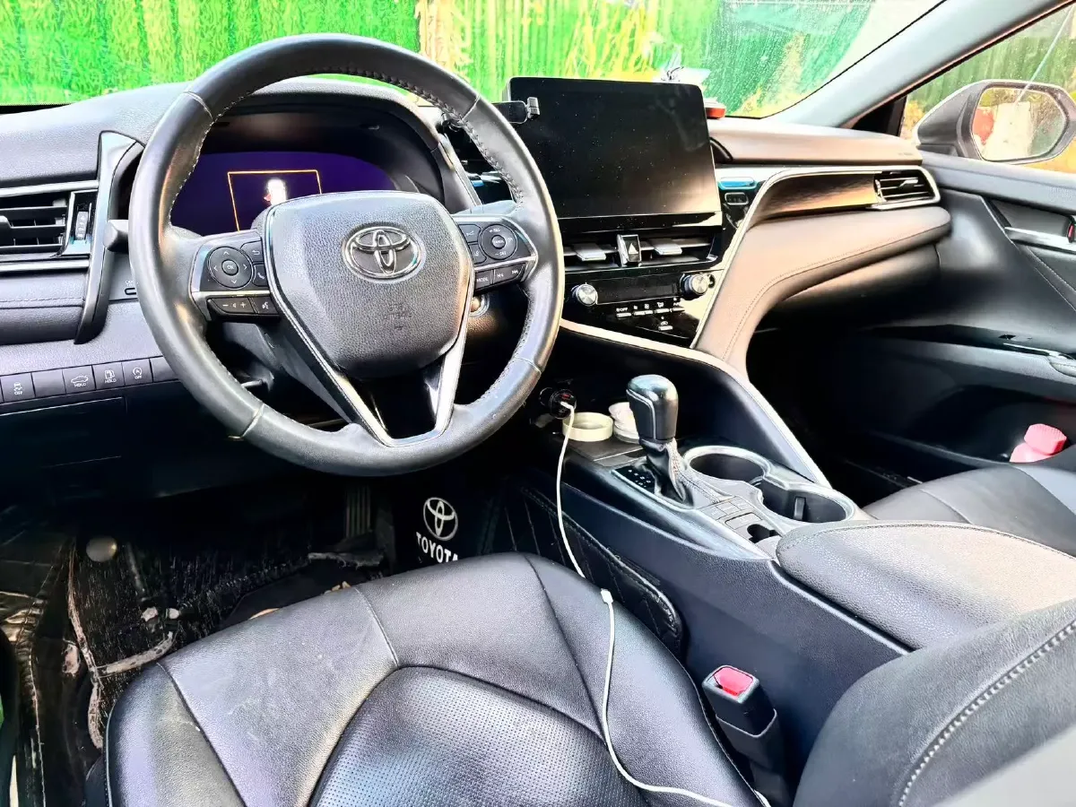 2021 Toyota Camry 2.5L 209HP L4 8AT,autocango,china used car exporter,china ev exporter,chinese used car exporter,chinese used ev exporter