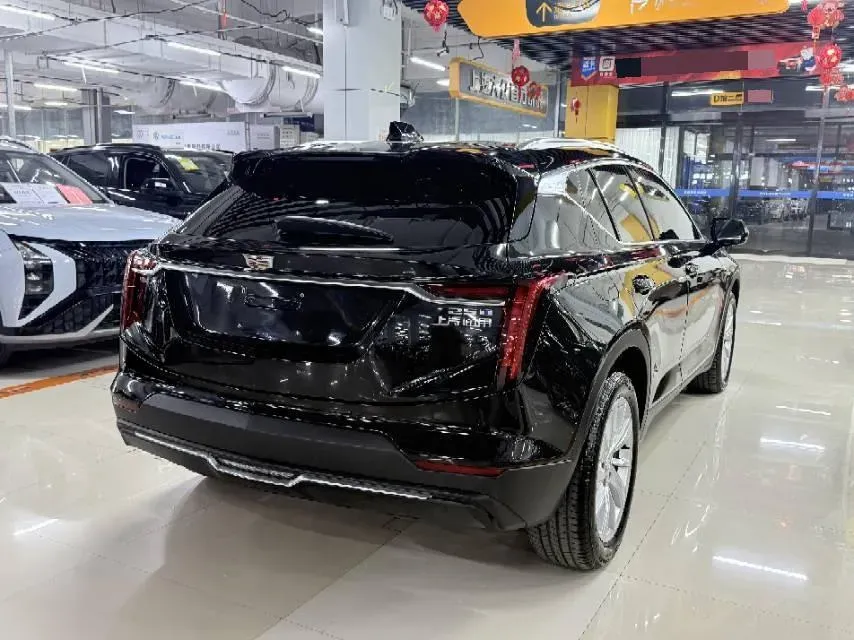 2023 Cadillac GT4 1.5T 211HP L4 9AT,autocango,china used car exporter,china ev exporter,chinese used car exporter,chinese used ev exporter