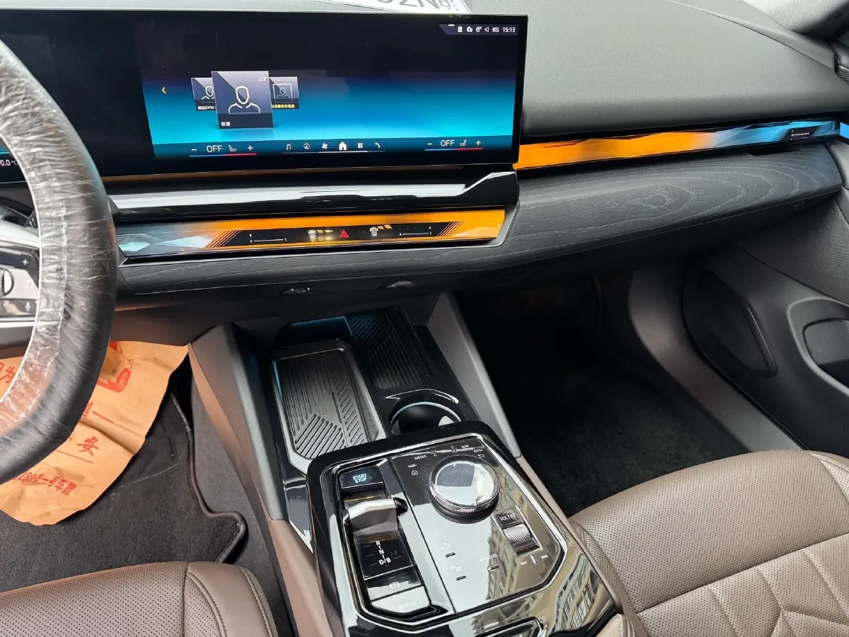 2024 BMW i5 BEV 79.05KWH,autocango,china used car exporter,china ev exporter,chinese used car exporter,chinese used ev exporter