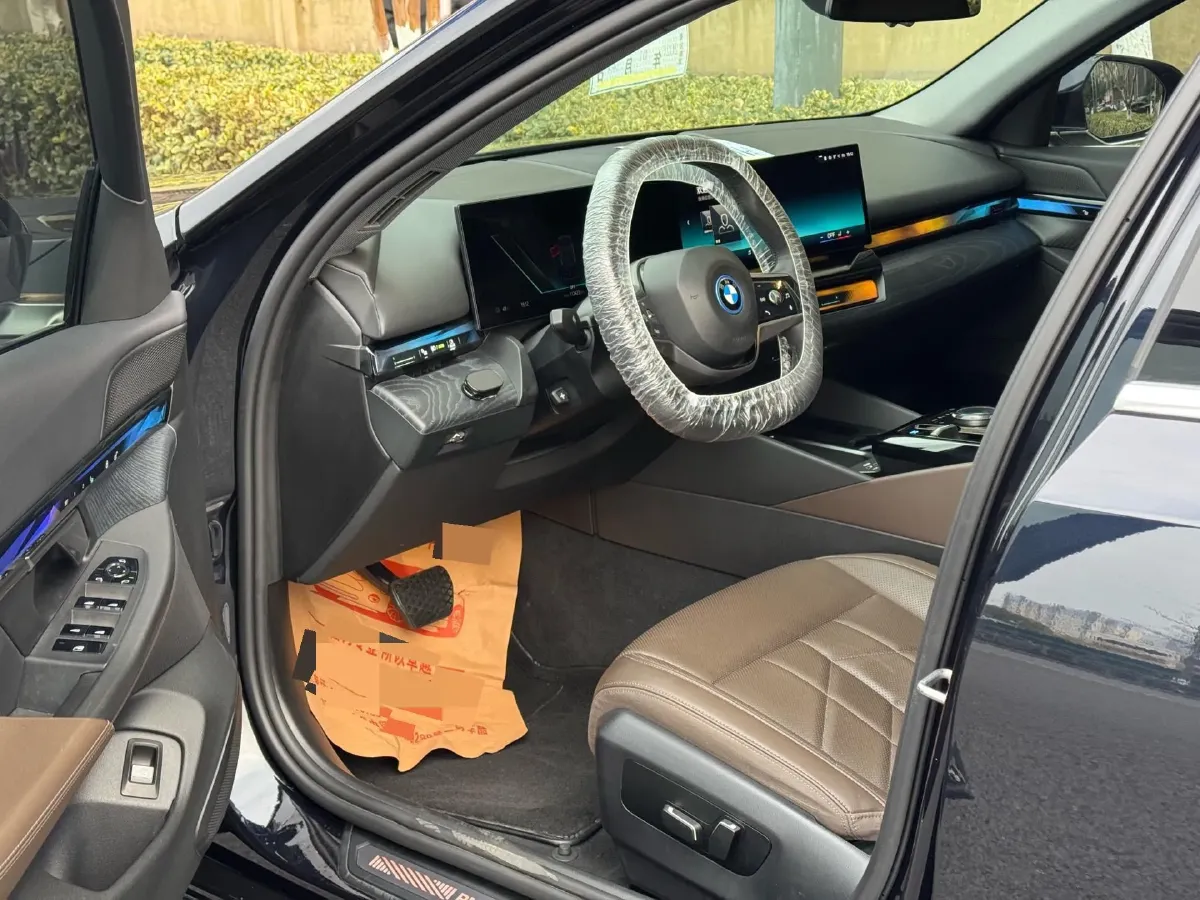 2024 BMW i5 BEV 79.05KWH,autocango,china used car exporter,china ev exporter,chinese used car exporter,chinese used ev exporter