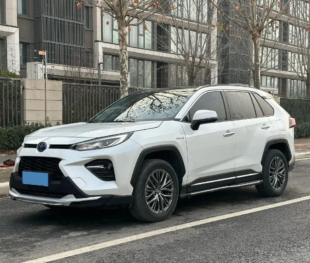 2023 Toyota Wildlander 2.5L 178HP L4 E-CVT Hybrid