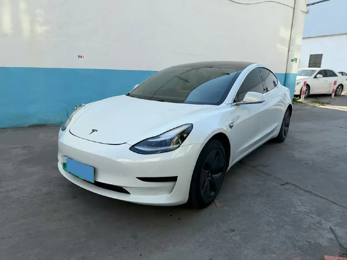 2019 Tesla Model 3 BEV 60KWH