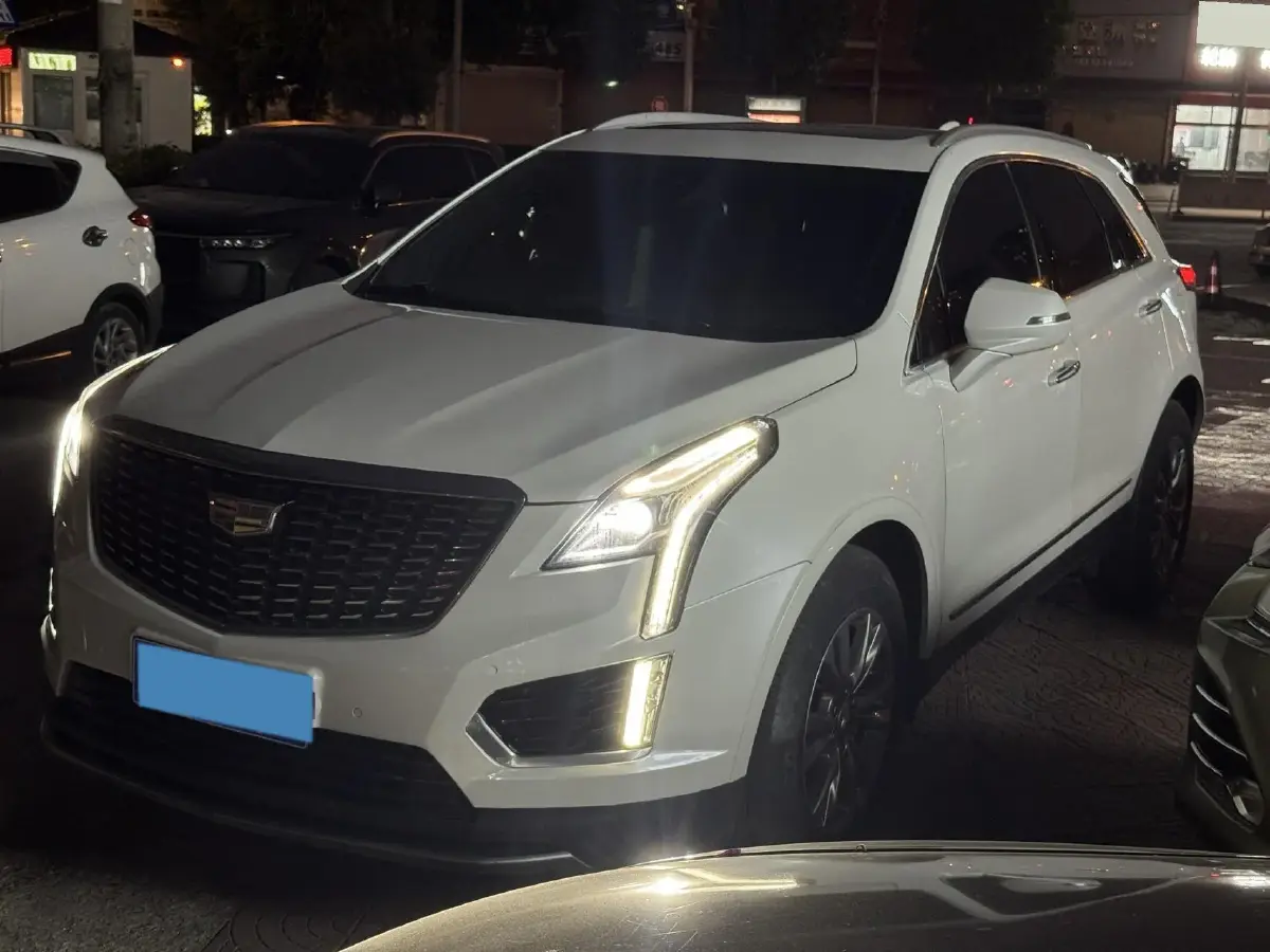2021 Cadillac XT5 2.0T 237HP L4 9AT