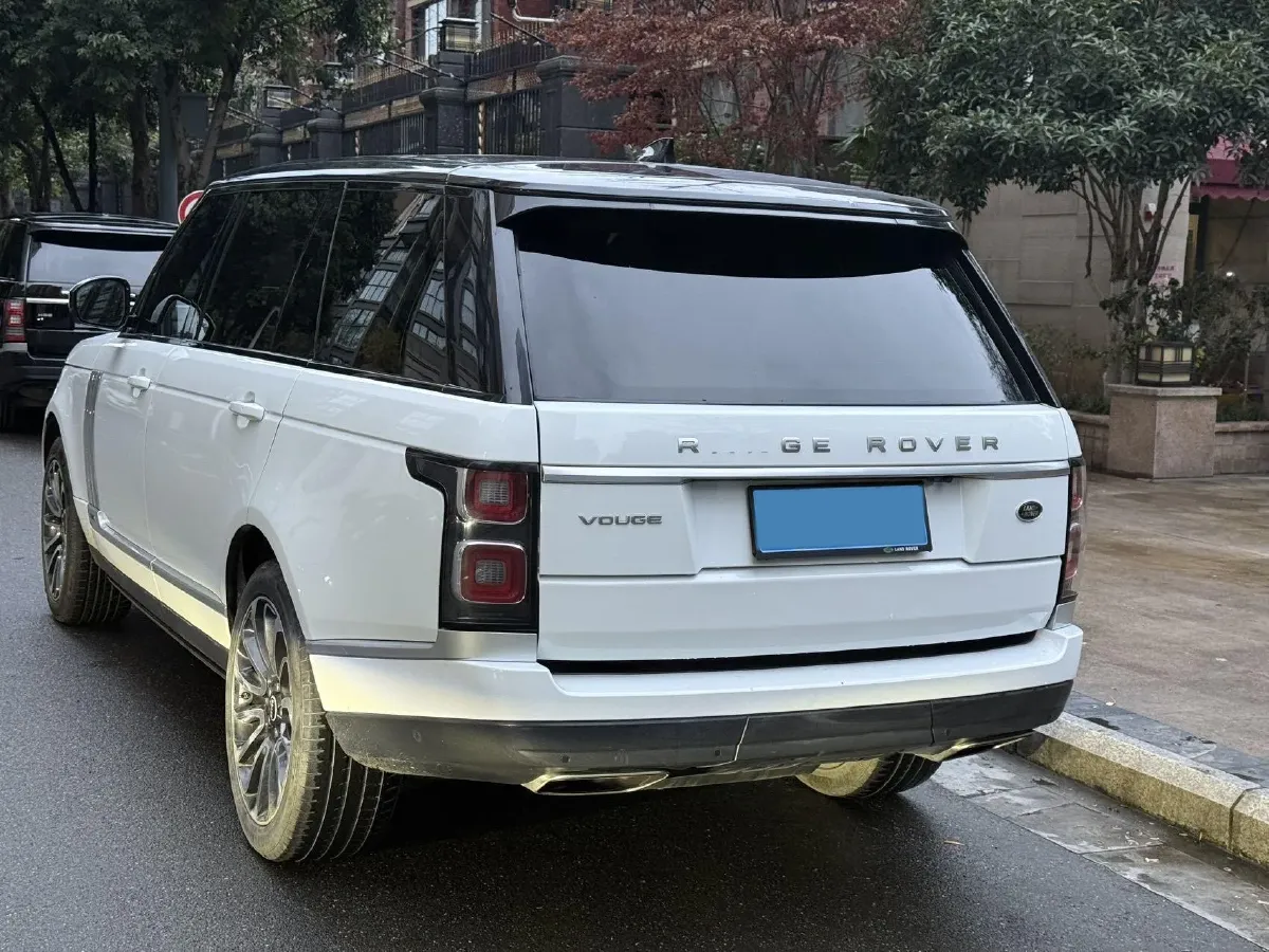 2018 Land Rover Range Rover 3.0T 381HP V6 8AT,autocango,china used car exporter,china ev exporter,chinese used car exporter,chinese used ev exporter