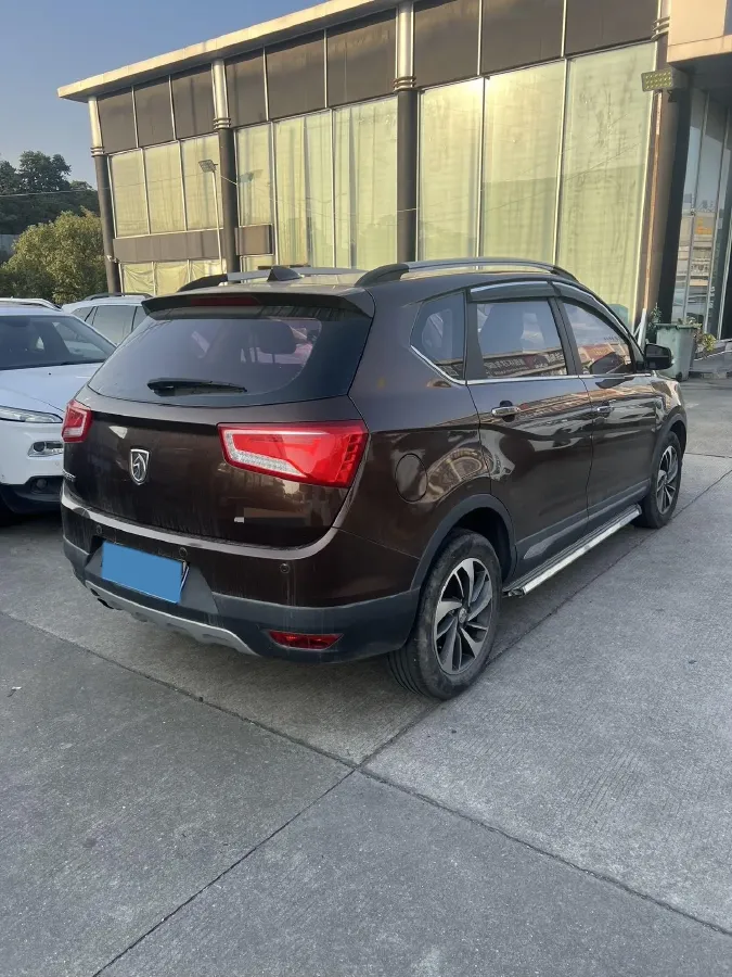 2016 HaiMa S5 1.6L 122HP L4 5MT,autocango,china used car exporter,china ev exporter,chinese used car exporter,chinese used ev exporter