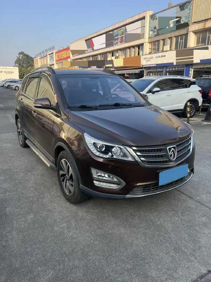 2016 HaiMa S5 1.6L 122HP L4 5MT,autocango,china used car exporter,china ev exporter,chinese used car exporter,chinese used ev exporter