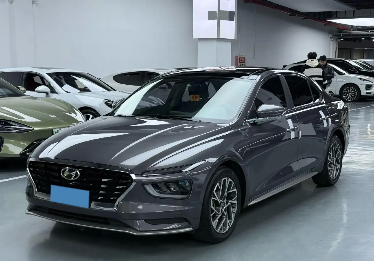 2021 Hyundai Mistra 1.8L 143HP L4 CVT