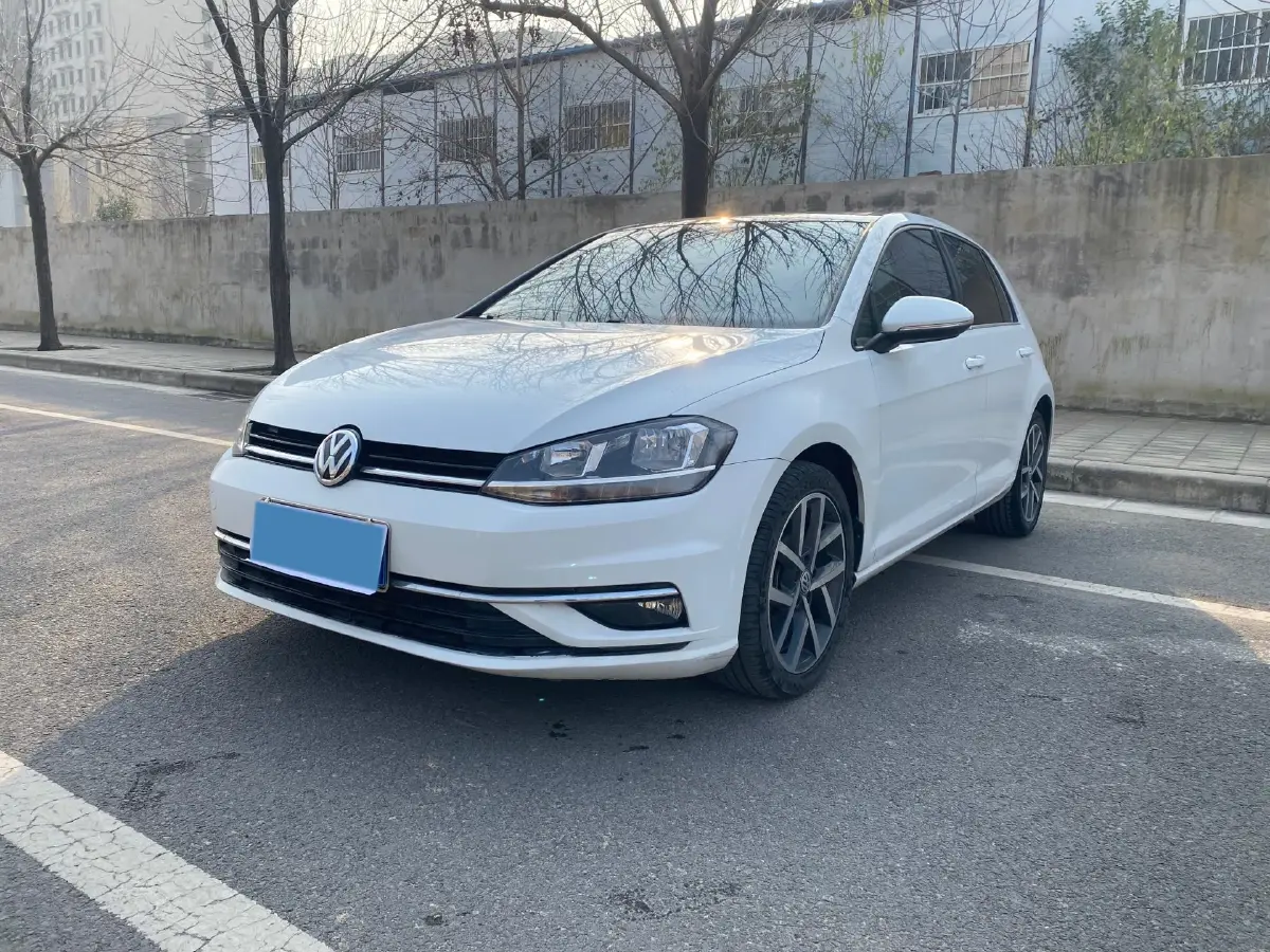 2020 Volkswagen Golf 1.4T 150HP L4 7DCT
