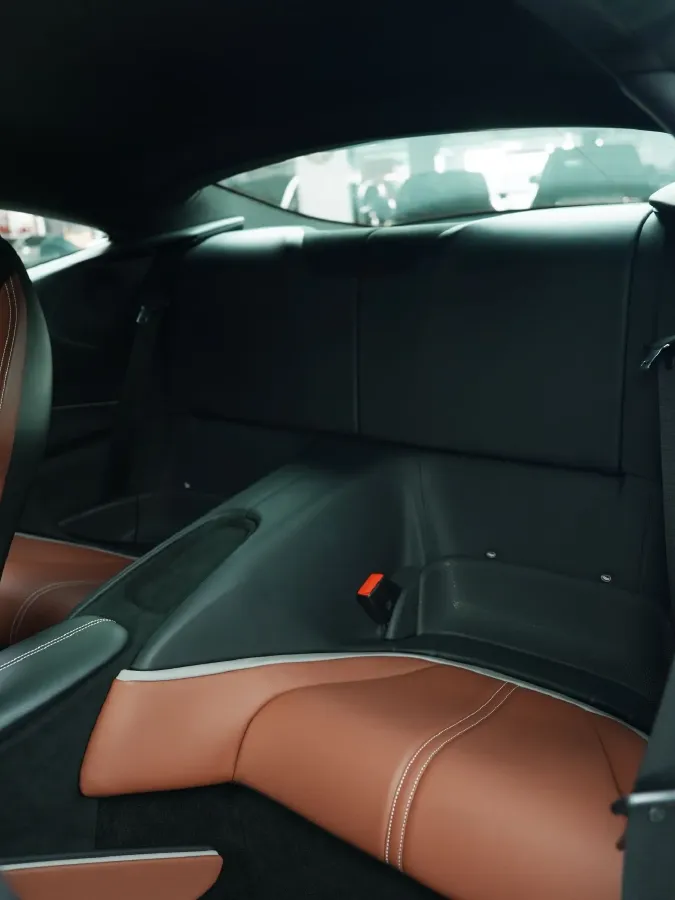 2020 Ferrari Roma 3.9T 620HP V8 8DCT,autocango,china used car exporter,china ev exporter,chinese used car exporter,chinese used ev exporter