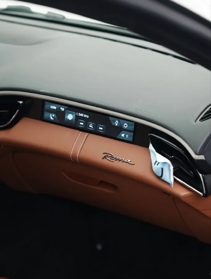 2020 Ferrari Roma 3.9T 620HP V8 8DCT,autocango,china used car exporter,china ev exporter,chinese used car exporter,chinese used ev exporter