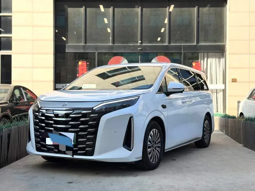 2025 BYD Xia 1.5T 156HP L4 E-CVT PHEV 36.6KWH