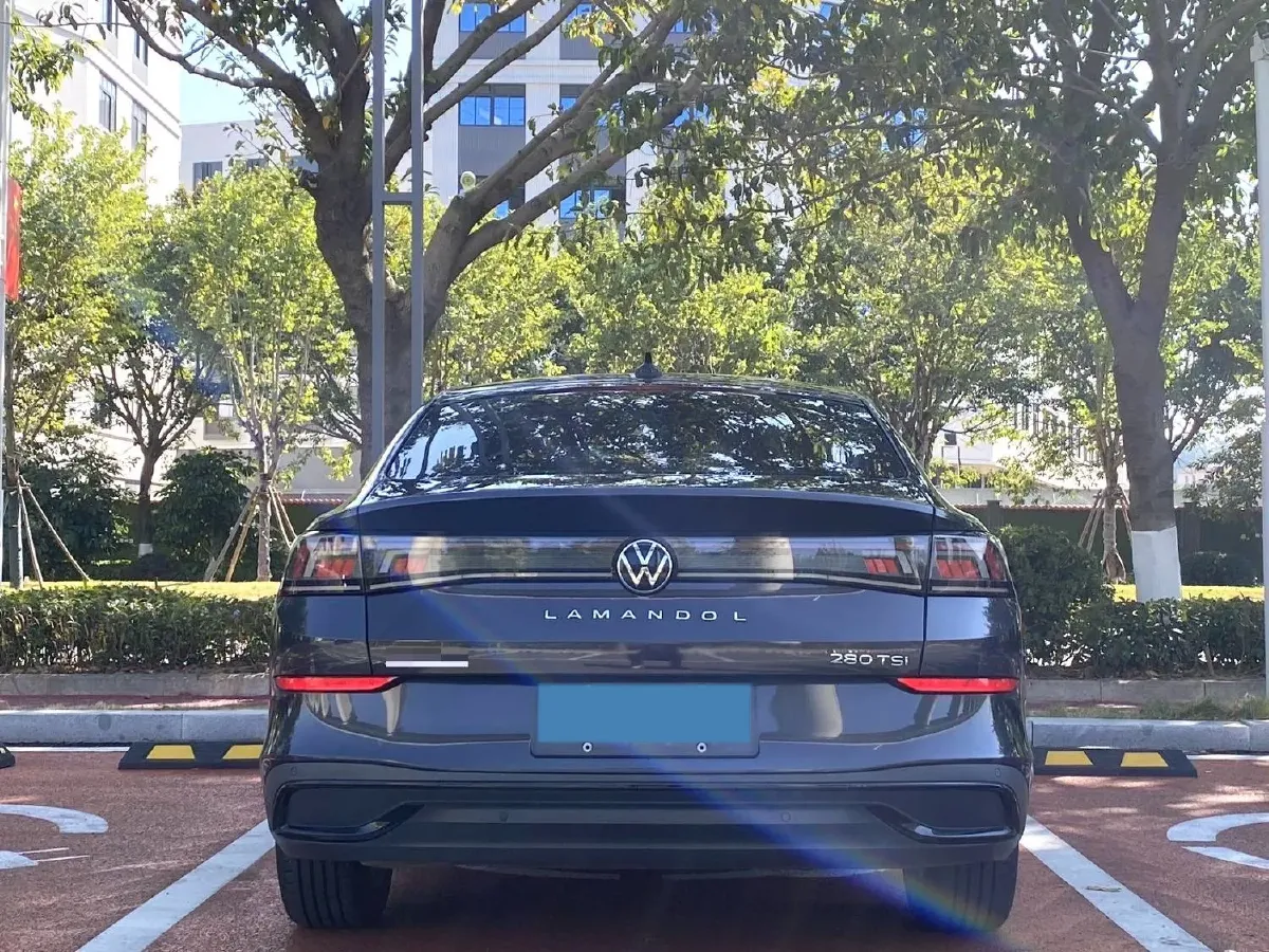 2023 Volkswagen Lamando 1.4T 150HP L4 7DCT,autocango,china used car exporter,china ev exporter,chinese used car exporter,chinese used ev exporter