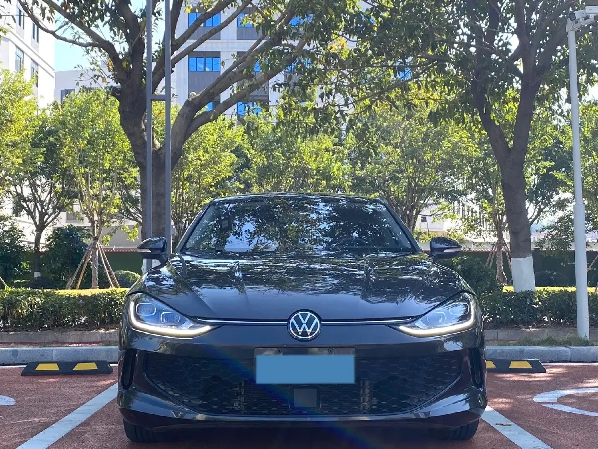 2023 Volkswagen Lamando 1.4T 150HP L4 7DCT,autocango,china used car exporter,china ev exporter,chinese used car exporter,chinese used ev exporter