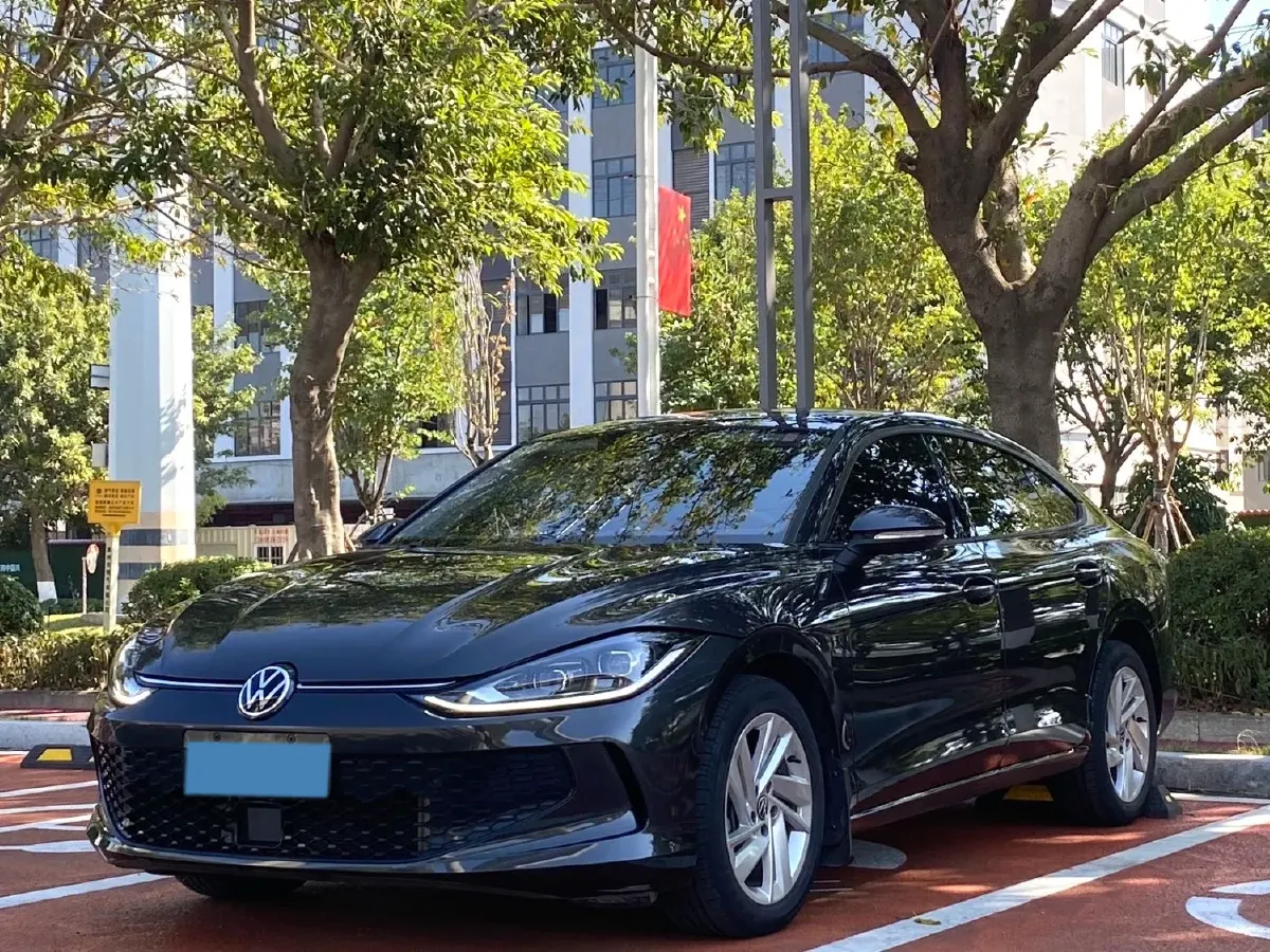 2023 Volkswagen Lamando 1.4T 150HP L4 7DCT,autocango,china used car exporter,china ev exporter,chinese used car exporter,chinese used ev exporter