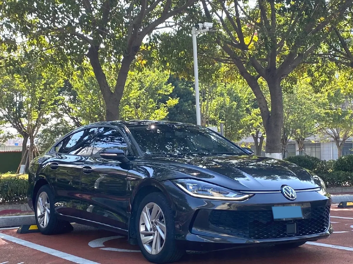 2023 Volkswagen Lamando 1.4T 150HP L4 7DCT,autocango,china used car exporter,china ev exporter,chinese used car exporter,chinese used ev exporter