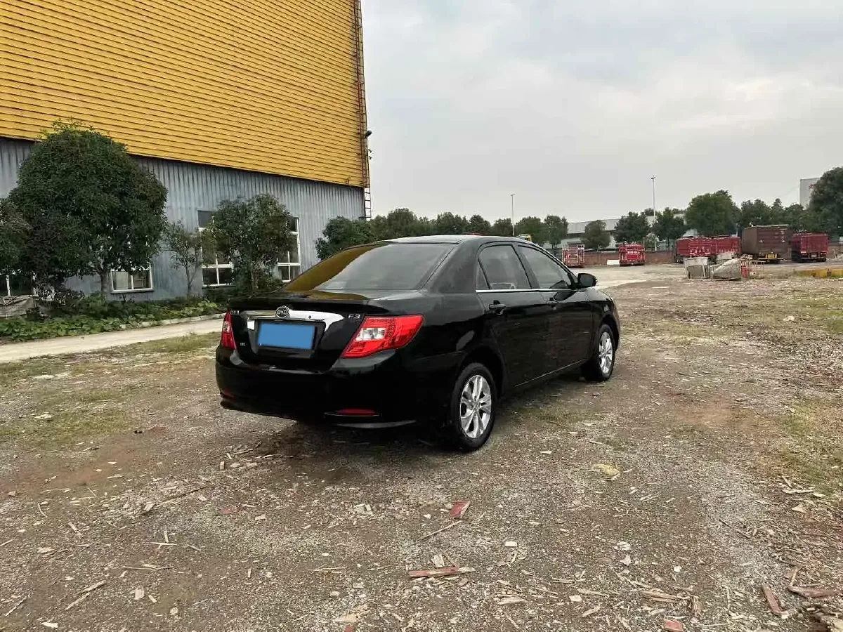 2014 BYD G5 1.5T 154HP L4 6MT,autocango,china used car exporter,china ev exporter,chinese used car exporter,chinese used ev exporter
