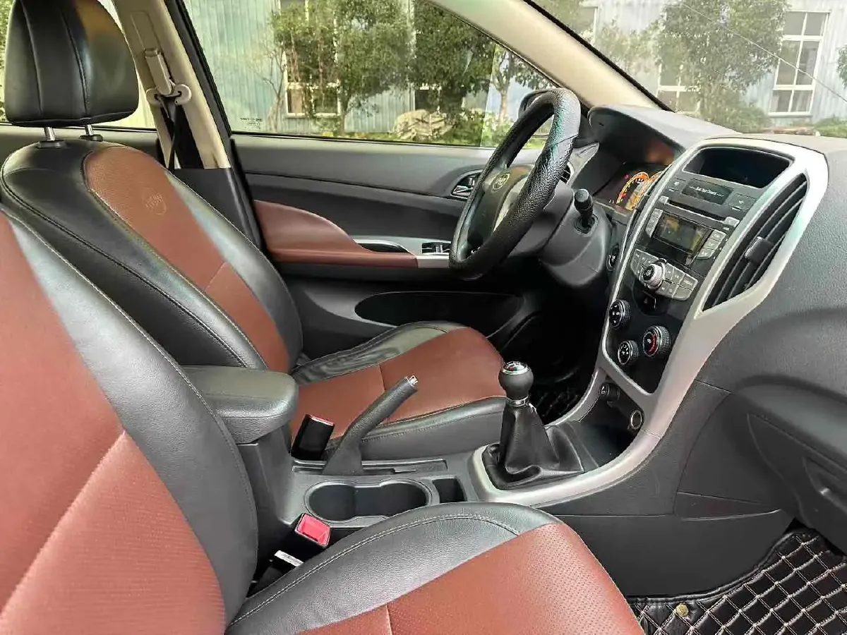 2014 BYD G5 1.5T 154HP L4 6MT,autocango,china used car exporter,china ev exporter,chinese used car exporter,chinese used ev exporter