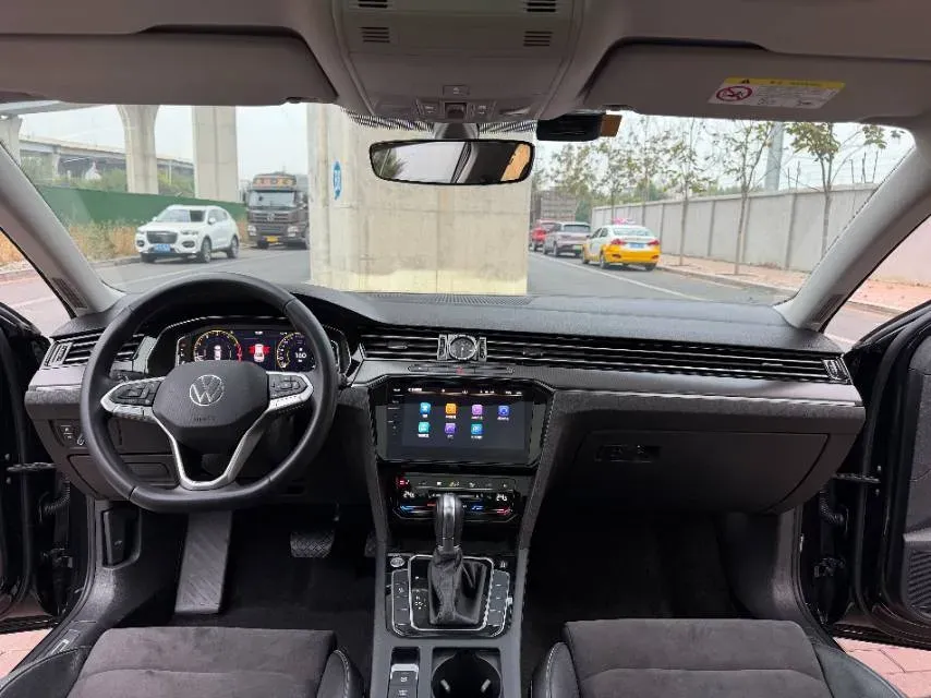 2022 Volkswagen Magotan GTE 1.4T 150HP L4 6DCT PHEV 13KWH,autocango,china used car exporter,china ev exporter,chinese used car exporter,chinese used ev exporter