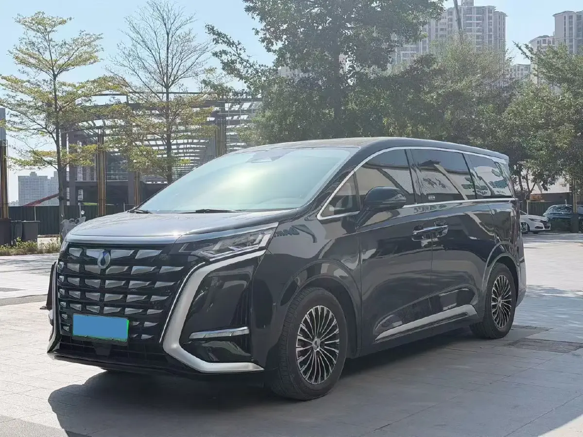 2022 HongQi HS7 3.0T 337HP V6 8AT