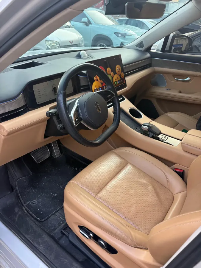 2022 JMC YuHu 7 2.0T 141HP L4 8AT,autocango,china used car exporter,china ev exporter,chinese used car exporter,chinese used ev exporter