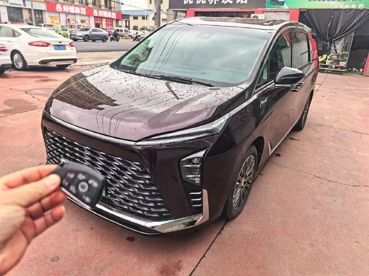 2024 Buick GL8 1.5T 180HP L4 2DHT PHEV 24.4KWH