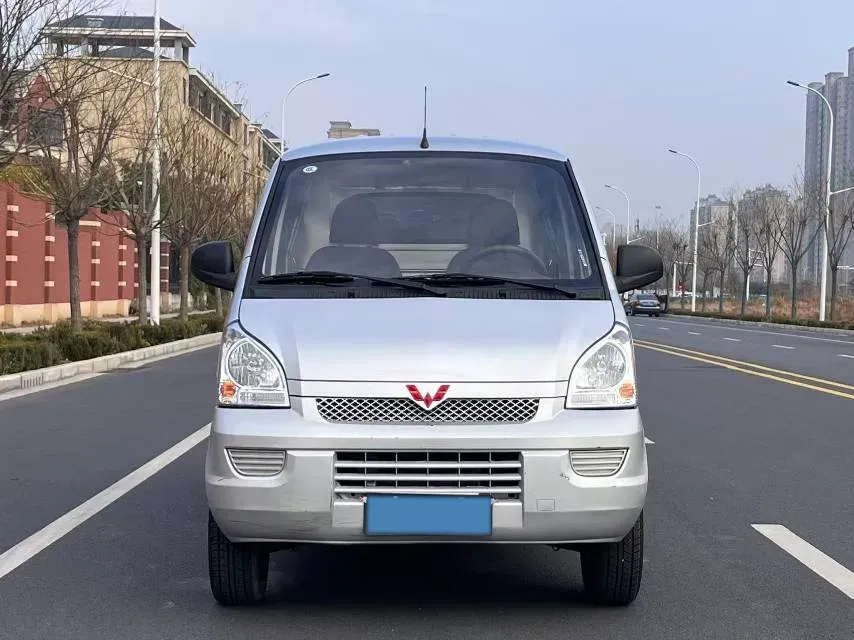 2021 SWM X2 1.5L 112HP L4 5MT,autocango,china used car exporter,china ev exporter,chinese used car exporter,chinese used ev exporter