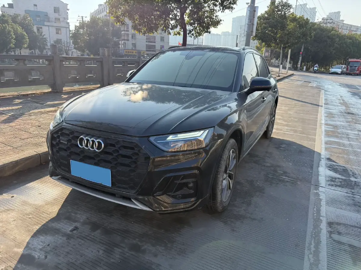 2023 Audi Q5L 2.0T 190HP L4 7DCT
