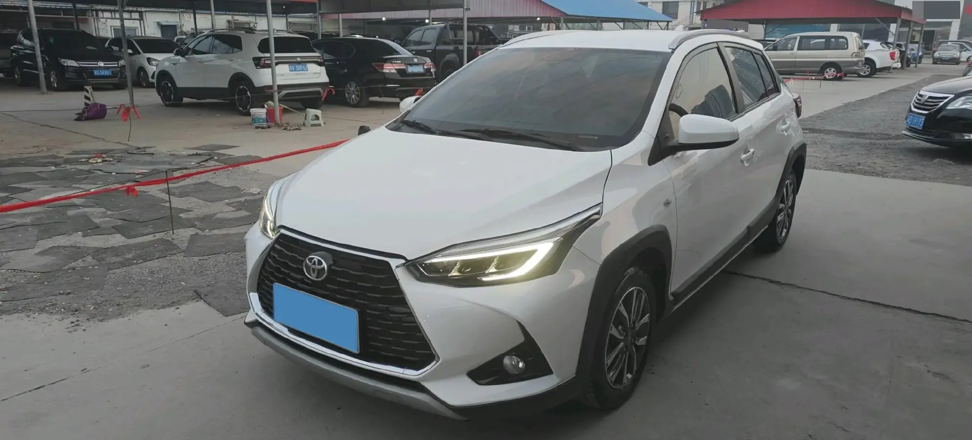 2022 Toyota Yaris L 1.5L 112HP L4 CVT