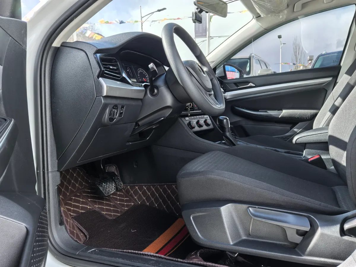 2021 Volkswagen Bora 1.5L 113HP L4 6AT,autocango,china used car exporter,china ev exporter,chinese used car exporter,chinese used ev exporter