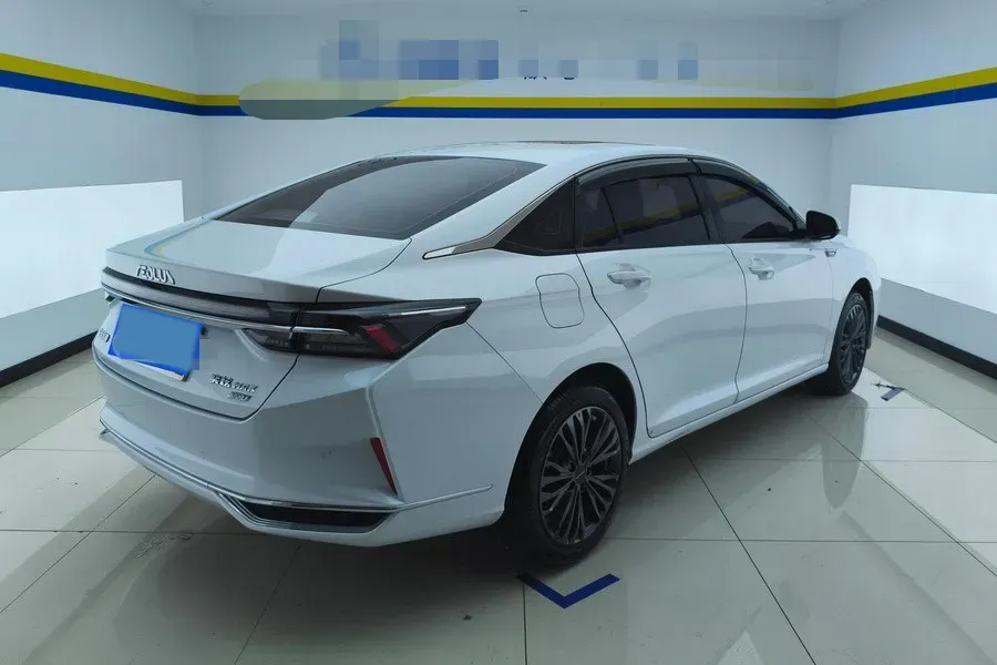 2023 DongFeng Aeolus YiXuan MAX 1.5T 190HP L4 7DCT,autocango,china used car exporter,china ev exporter,chinese used car exporter,chinese used ev exporter