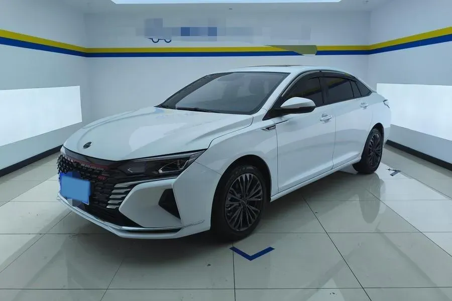 2023 DongFeng Aeolus YiXuan MAX 1.5T 190HP L4 7DCT,autocango,china used car exporter,china ev exporter,chinese used car exporter,chinese used ev exporter